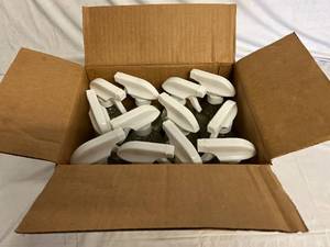lot 314 image: 6 Bottles of Purity Green Kitchen and Bathroom Cleaner