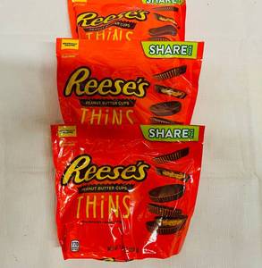 lot 45 image: 3x Reeses Thins Share Pack