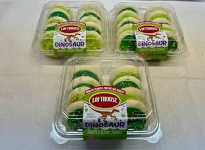 lot 79 image: 3x 10 Lofthoue Frosted Sugar Cookie-Dinosaur