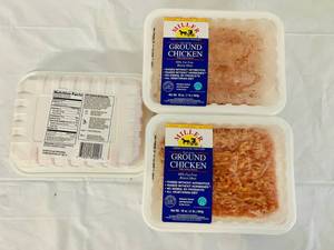 lot 141 image: E.3x 1lb pkg Extra Lean Ground Chicken