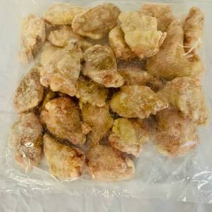 lot 162 image: L. 5lbs Chicken Wings-Drumettes & Flats