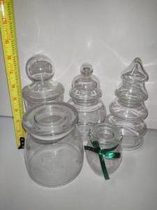lot 422 image: Lot of Ceramic & Glass Candy Holders & Holiday Decor