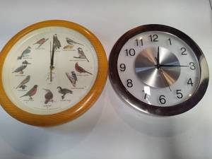 lot 446 image: Clocks