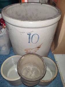 lot 451 image: Red Wing 10G Crock  Additional Crocks