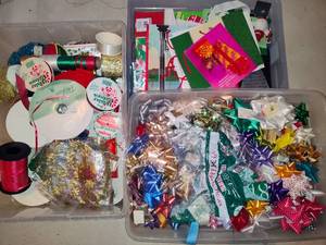 lot 466 image: Huge Lot of Christmas Wrap, Bows, Ribbon & Boxes