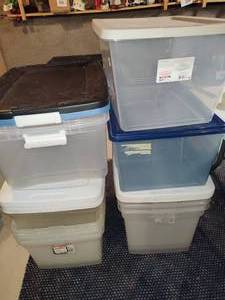 lot 473 image: Lot of Assorted Large Storage Totes