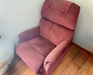 lot 203 image: Maroon RockerRecliner