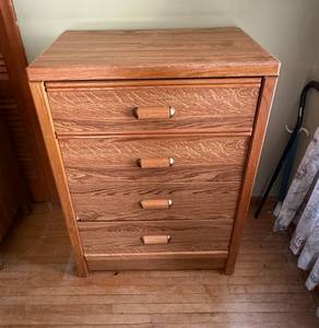 lot 234 image: Dresser