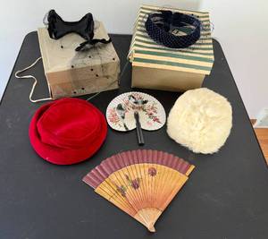 lot 247 image: Vintage Hats and Fans