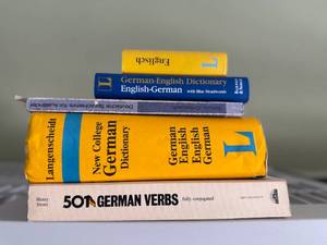 lot 288 image: Learn German Books