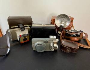 lot 273 image: Lot of Vintage Cameras - Argus and Polaroid