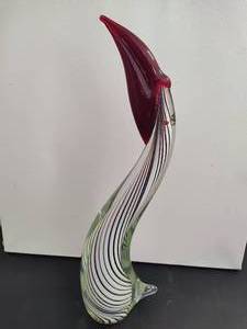 lot 33 image: Vintage Murano Inspired Blown Glass Toucan