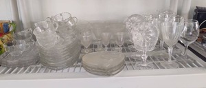 lot 88 image: Vintage Assorted Glass Bar Ware and Snack Trays