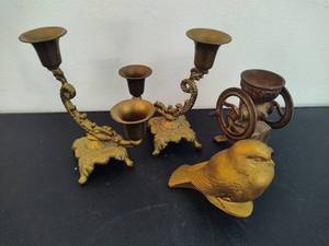 lot 107 image: Brass Home Decor
