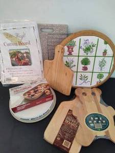 lot 67 image: Assorted Kitchenware
