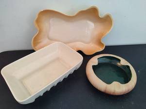 lot 168 image: Vintage Pottery Pieces