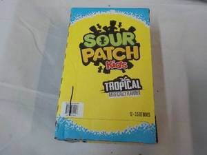 lot 23 image: 12 ct Sour Patch Kids Tropical 3.5 ...