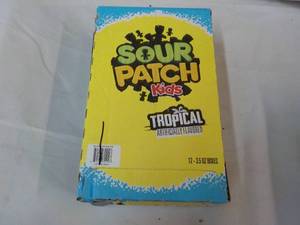 lot 24 image: 12 ct Sour Patch Kids Tropical 3.5 ...