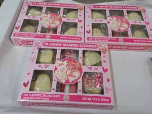 lot 39 image: 3 ct 12 Heart Shaped Cookies Kit - ...