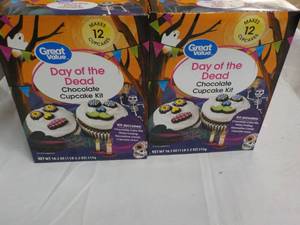 lot 59 image: 2 ct Day of the Dead Chocolate Cupc...