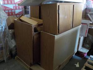 lot 164 image: Pallet of Cabinets...