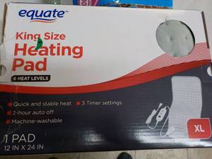 lot 129 image: Equate King Size Heating Pad...
