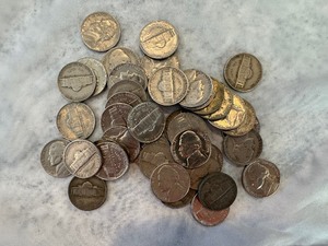 lot 59 image: LOT OF 40 MIXED JEFFERSON NICKLES
