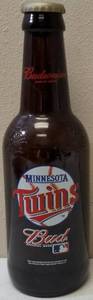 lot 30 image: Minnesota Twins - Budweiser Glass Bank
