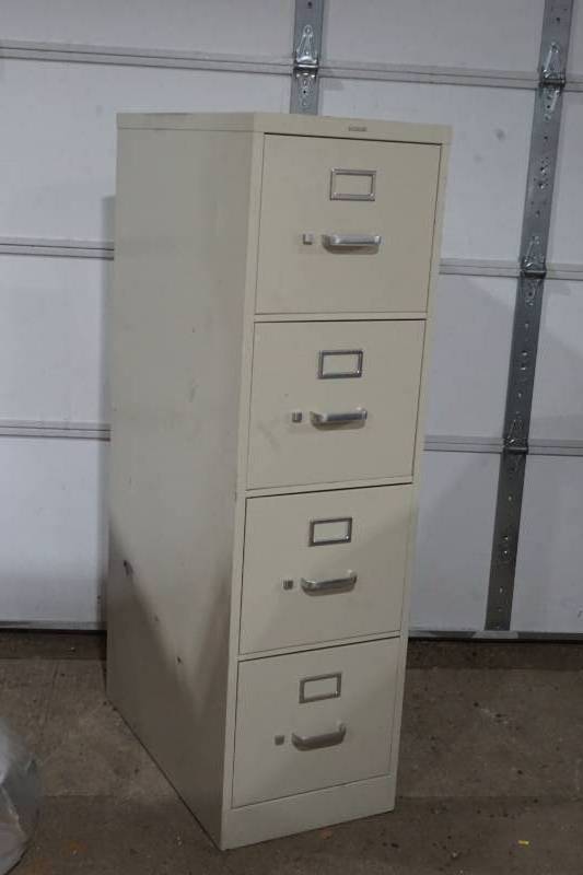 lot 99 image: 5 drawer file cabinet