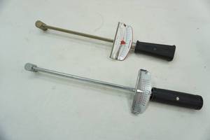lot 1 image: torque wrenches 2ct