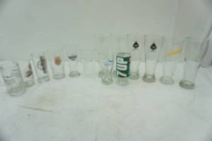 lot 40 image: glassware lot tall beer glasses