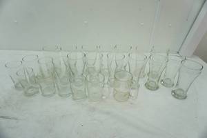 lot 50 image: glassware lot 24ct