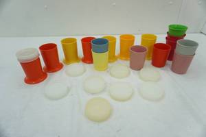 lot 94 image: Tupperware Toddler cups & lids