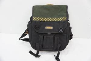 lot 5 image: Duluth Trading Co. Cross-body Backpack. NEW with tags
