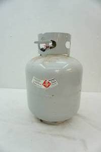 lot 18 image: 20lb propane tank