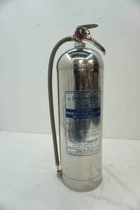 lot 20 image: water fire extinguisher