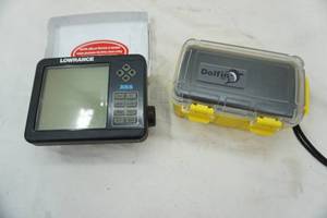 lot 27 image: fishfindersonar depth sounder