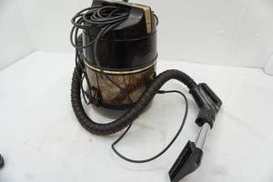 lot 88 image: Rainbow SE vacuum