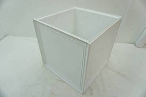 lot 89 image: storage organizer