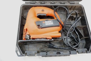 lot 123 image: DeWalt jigsaw and case
