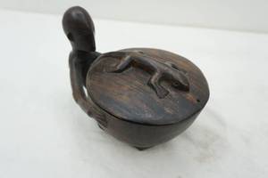 lot 208 image: decorative wooden mortar and pestle