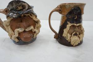 lot 220 image: Pottery Mugs