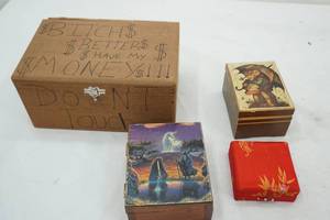 lot 225 image: decorative wooden boxes and great wall of China coin