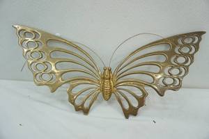 lot 232 image: brass butterfly 21.5 wide 10.5 long
