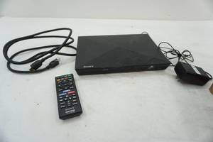 lot 267 image: Sony DVD player