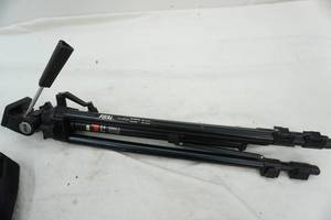 lot 293 image: camera tripod
