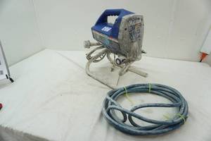 lot 299 image: Magnum XR Power-Piston. Paint Sprayer