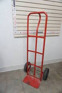 lot 308 image: 2 wheel dolly