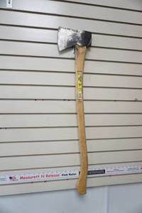 lot 318 image: axe
