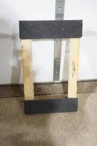 lot 328 image: dolly 18x30